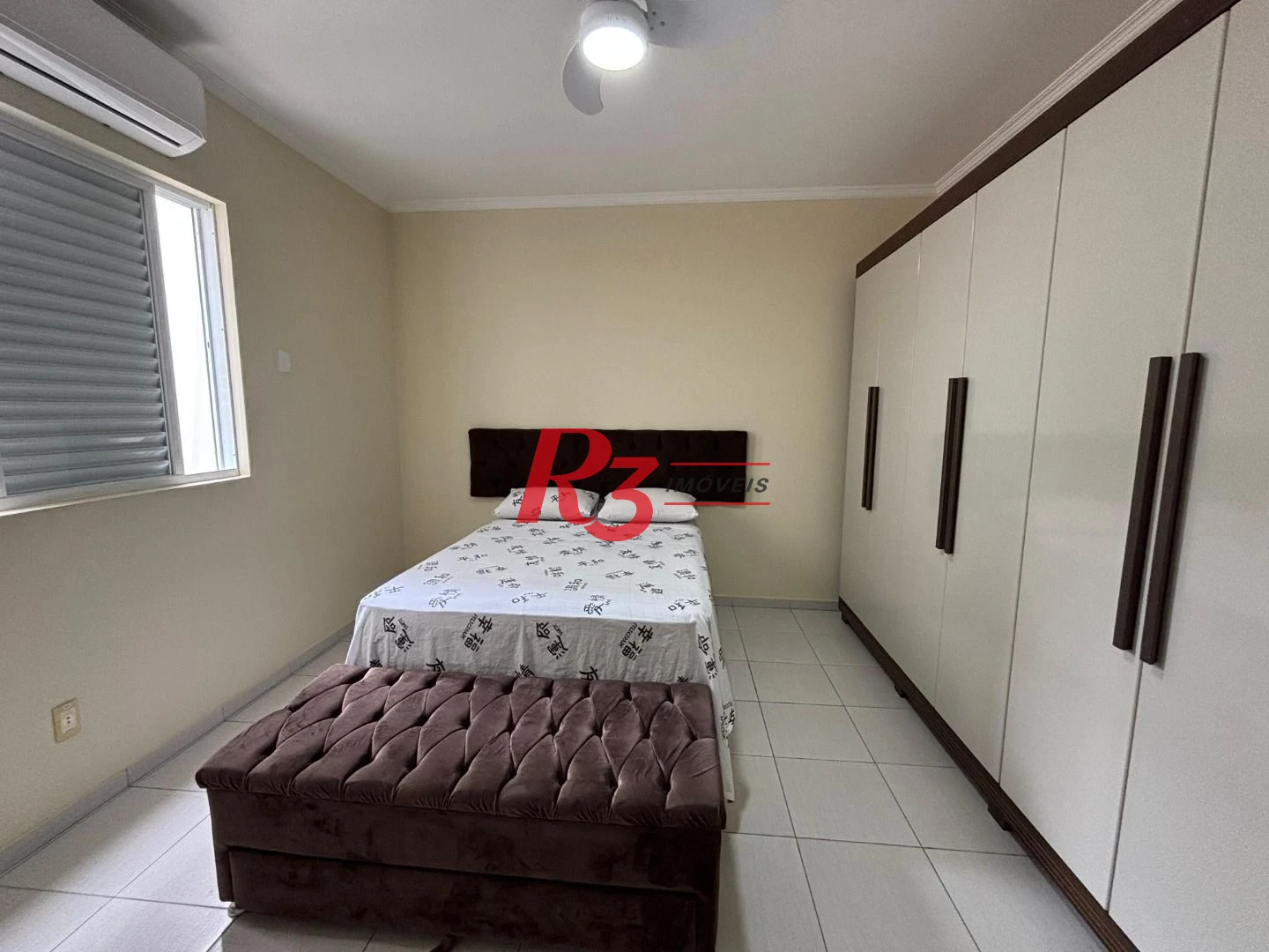 Casa com 4 dormitórios à venda, 277 m² por R$ 1.800.000,00 - Boqueirão - Santos/SP