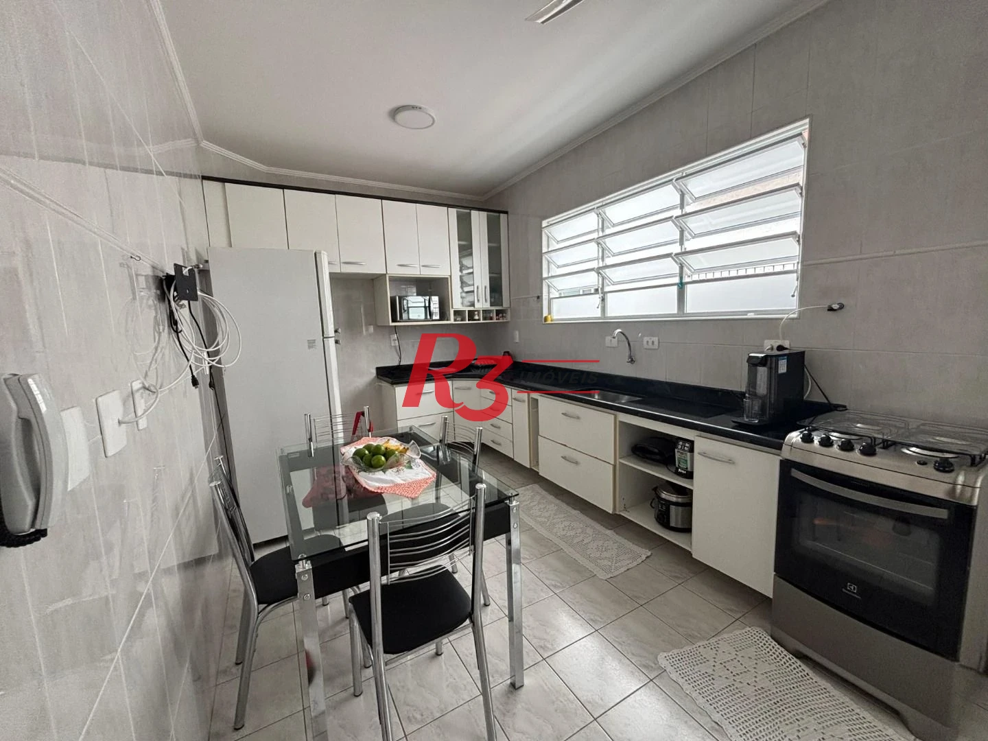 Casa com 4 dormitórios à venda, 277 m² por R$ 1.800.000,00 - Boqueirão - Santos/SP