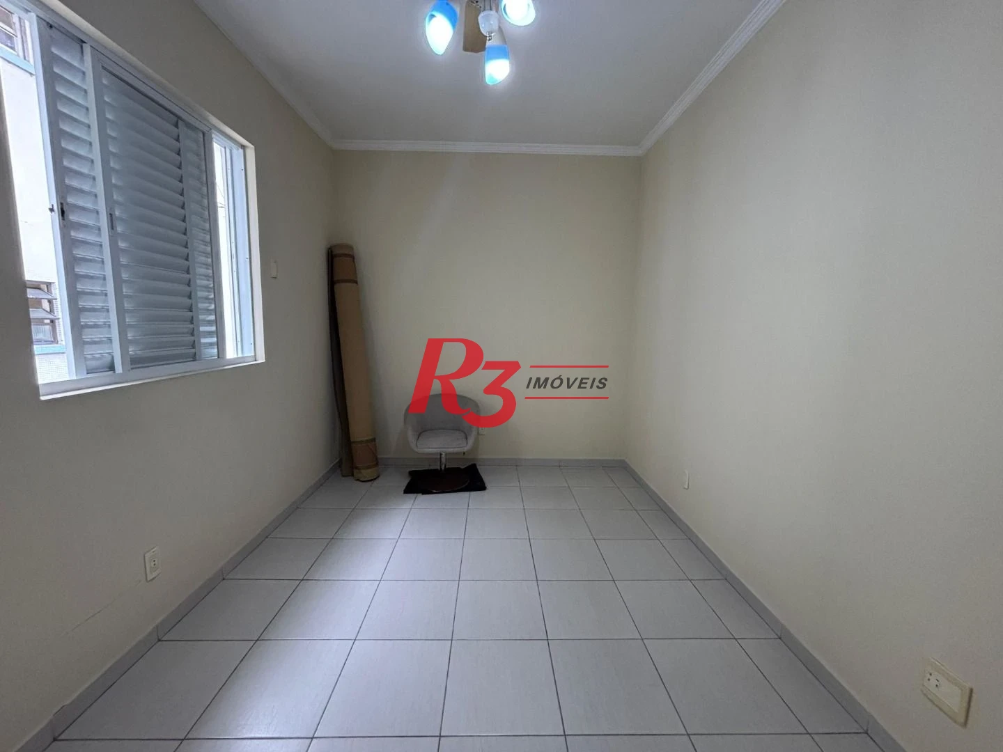 Casa com 4 dormitórios à venda, 277 m² por R$ 1.800.000,00 - Boqueirão - Santos/SP