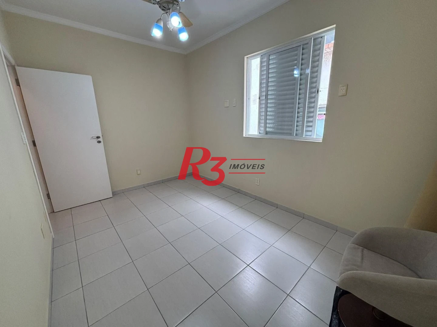 Casa com 4 dormitórios à venda, 277 m² por R$ 1.800.000,00 - Boqueirão - Santos/SP