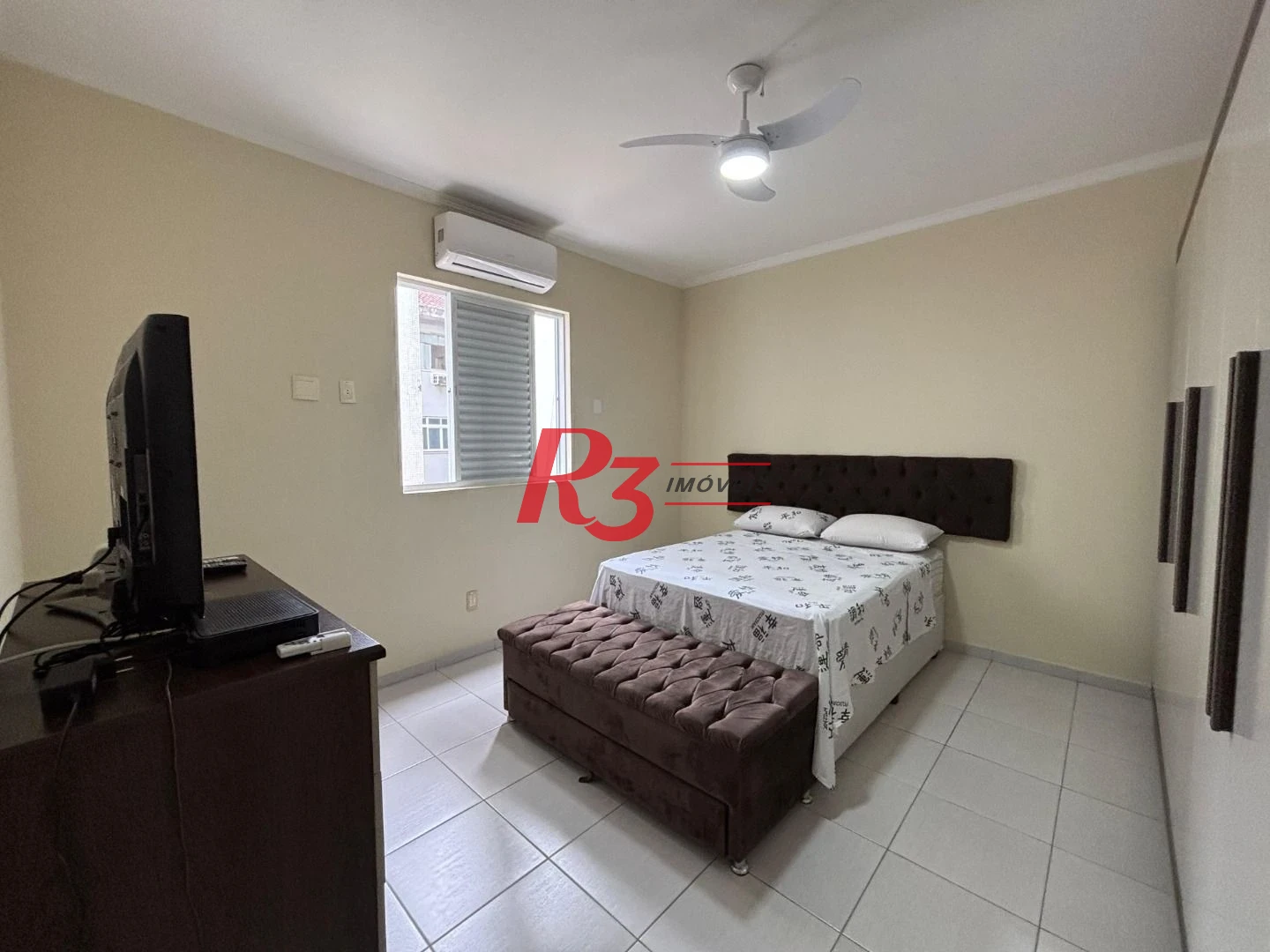 Casa com 4 dormitórios à venda, 277 m² por R$ 1.800.000,00 - Boqueirão - Santos/SP
