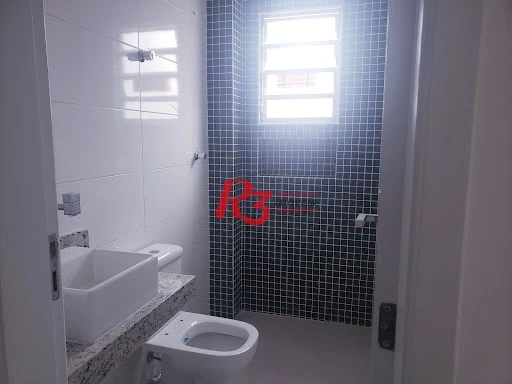 Casa com 3 dormitórios à venda, 155 m² por R$ 1.200.000,00 - Embaré - Santos/SP