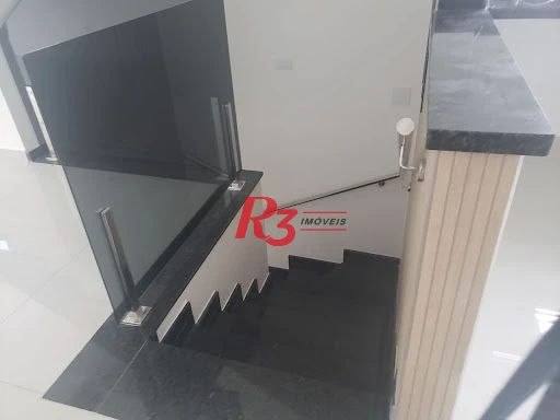 Casa com 3 dormitórios à venda, 155 m² por R$ 1.200.000,00 - Embaré - Santos/SP
