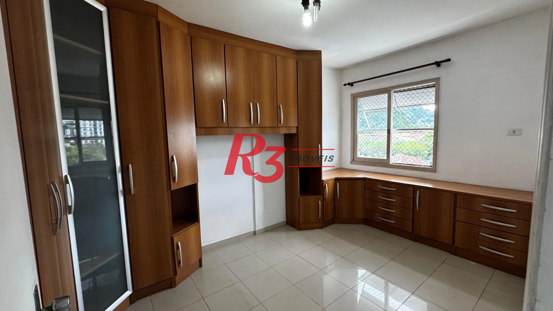 Apartamento com 2 dormitórios à venda, 90 m² por R$ 460.000,00 - Vila Belmiro - Santos/SP