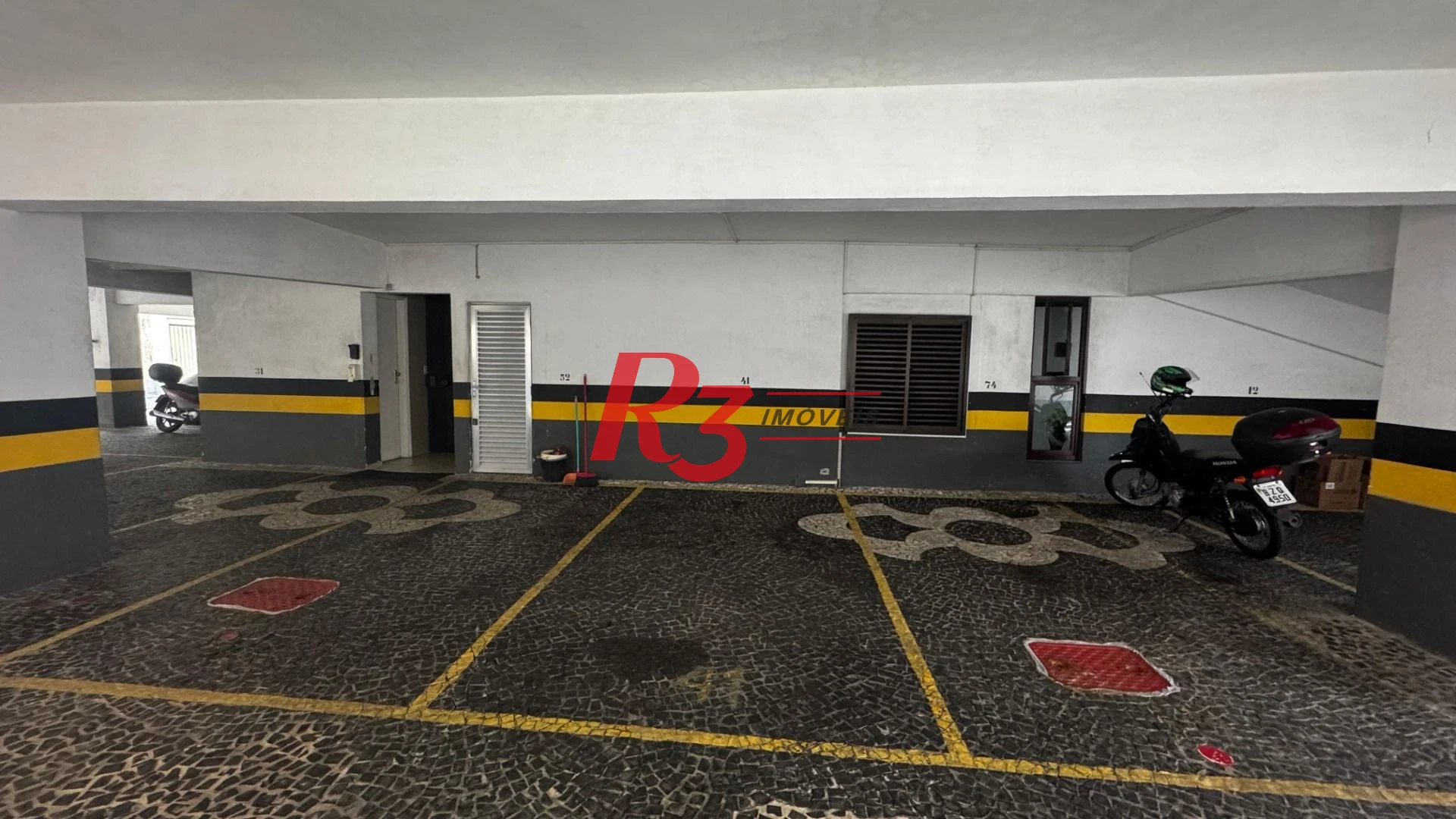 Apartamento com 2 dormitórios à venda, 90 m² por R$ 460.000,00 - Vila Belmiro - Santos/SP