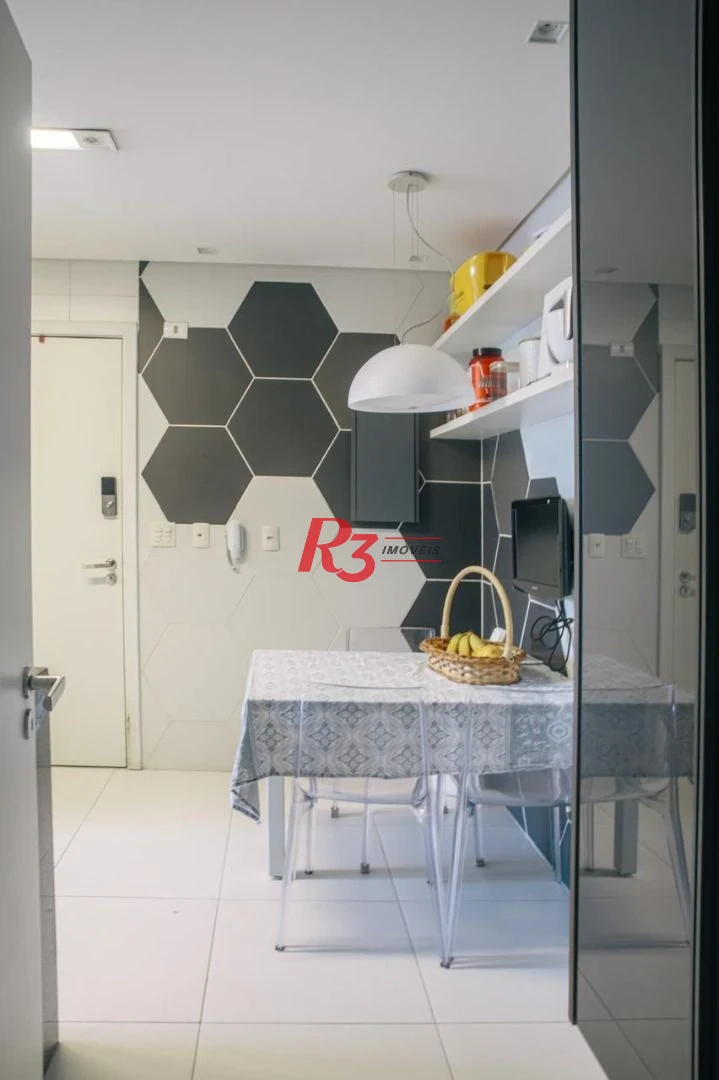 Apartamento com 3 dormitórios à venda, 171 m² por R$ 2.350.000,00 - Embaré - Santos/SP