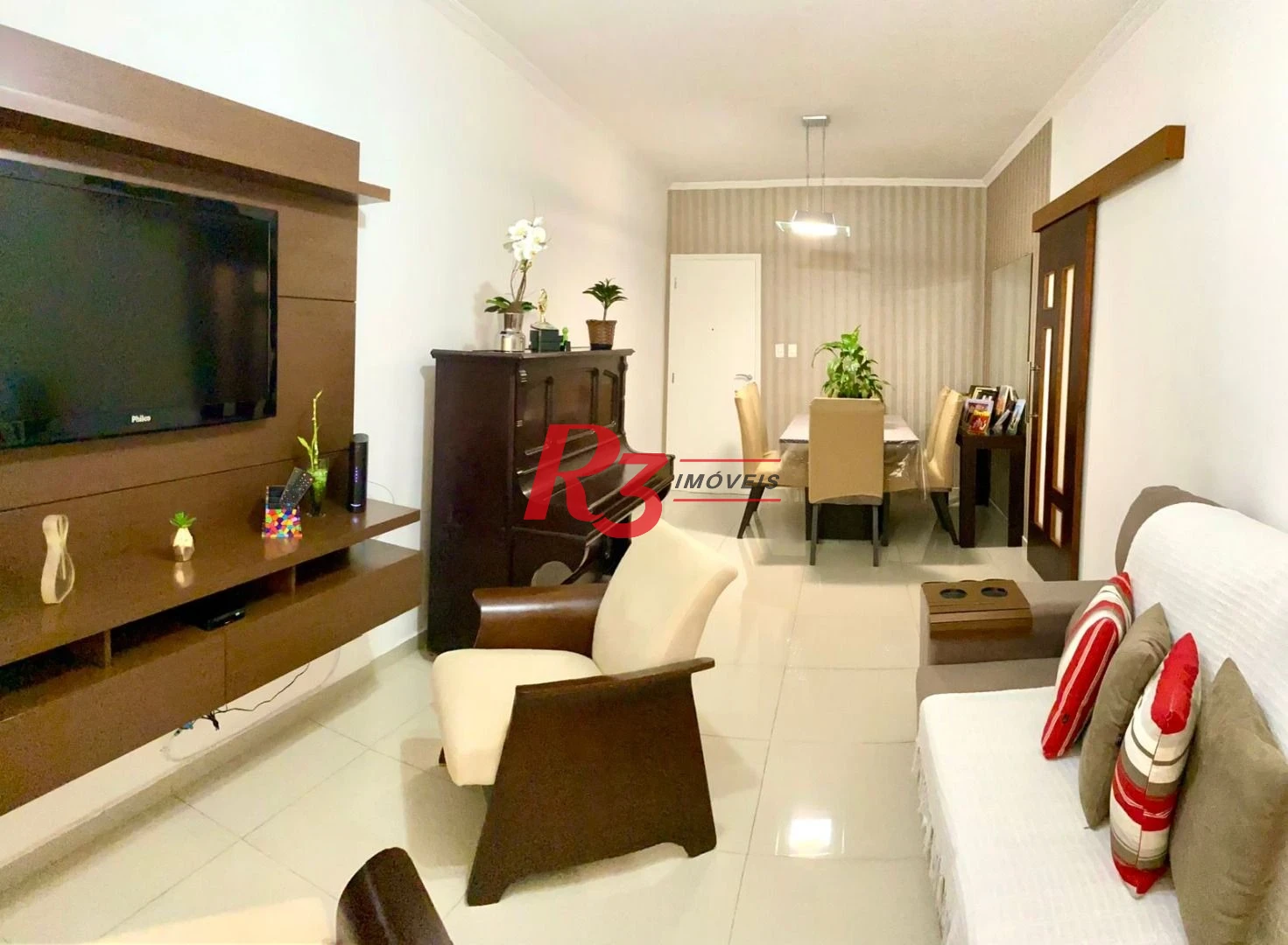 Apartamento com 2 dormitórios à venda, 127 m² por R$ 630.000,00 - Embaré - Santos/SP