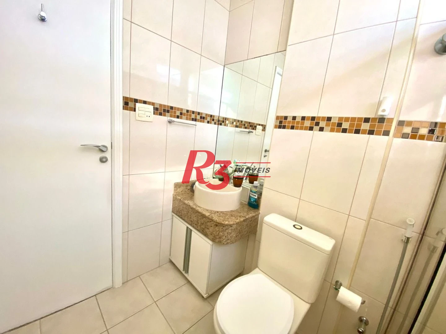 Apartamento com 2 dormitórios à venda, 127 m² por R$ 630.000,00 - Embaré - Santos/SP