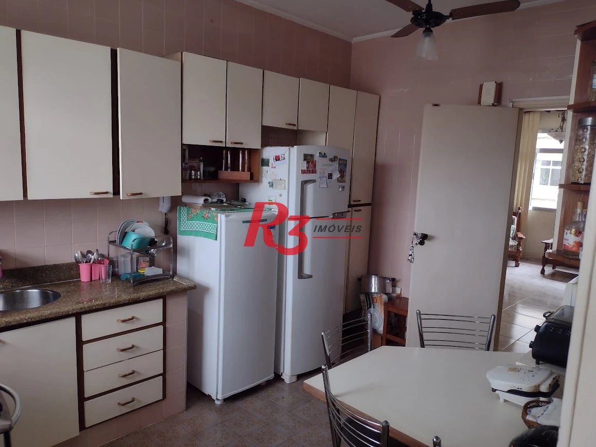 Apartamento com 2 dormitórios à venda, 124 m² por R$ 639.000,00 - Gonzaga - Santos/SP