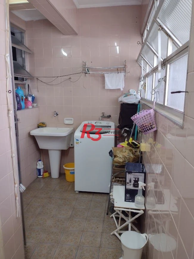 Apartamento com 2 dormitórios à venda, 124 m² por R$ 639.000,00 - Gonzaga - Santos/SP