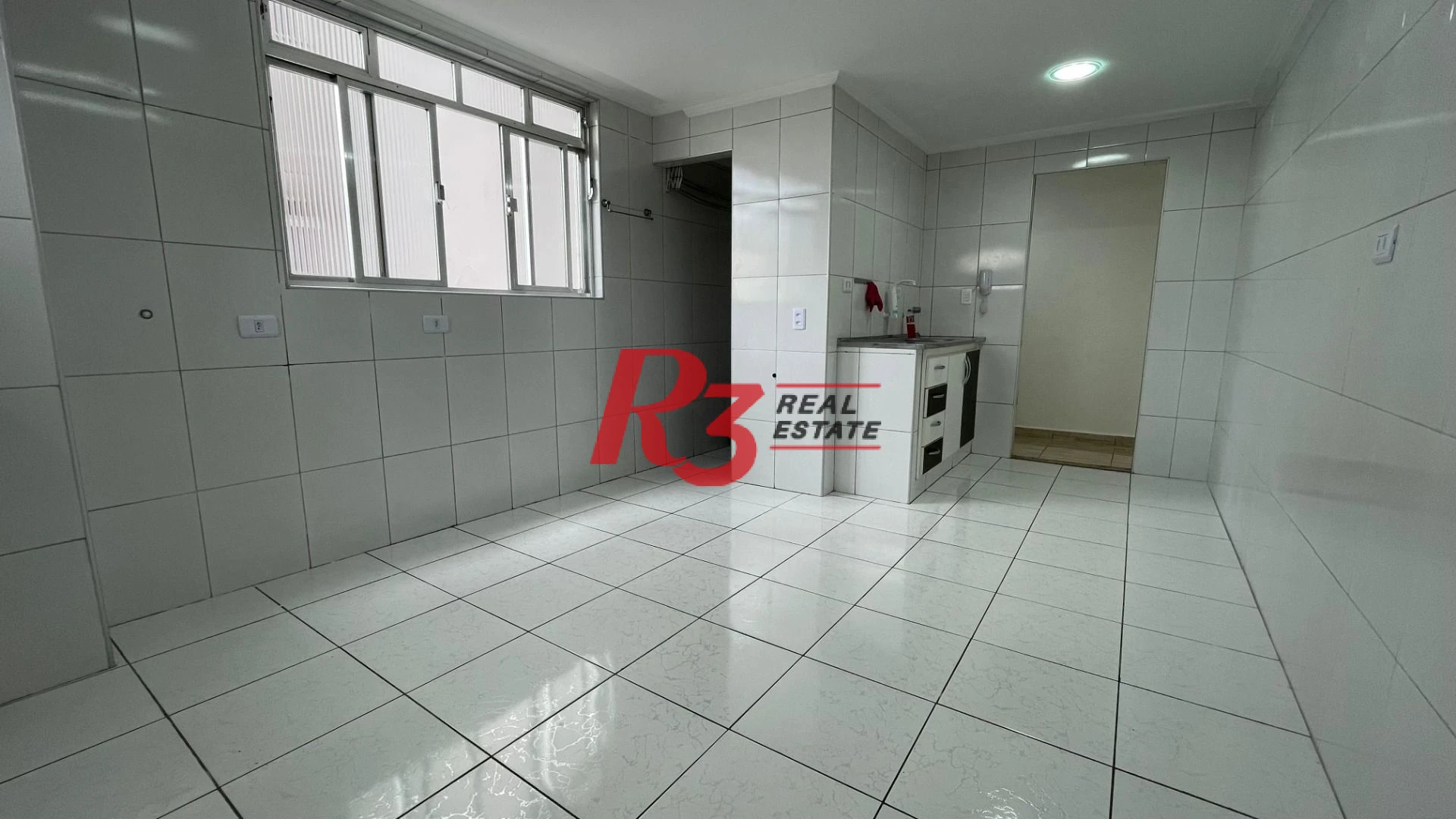 Apartamento com 3 dormitórios para alugar, 100 m² - Aparecida - Santos/SP