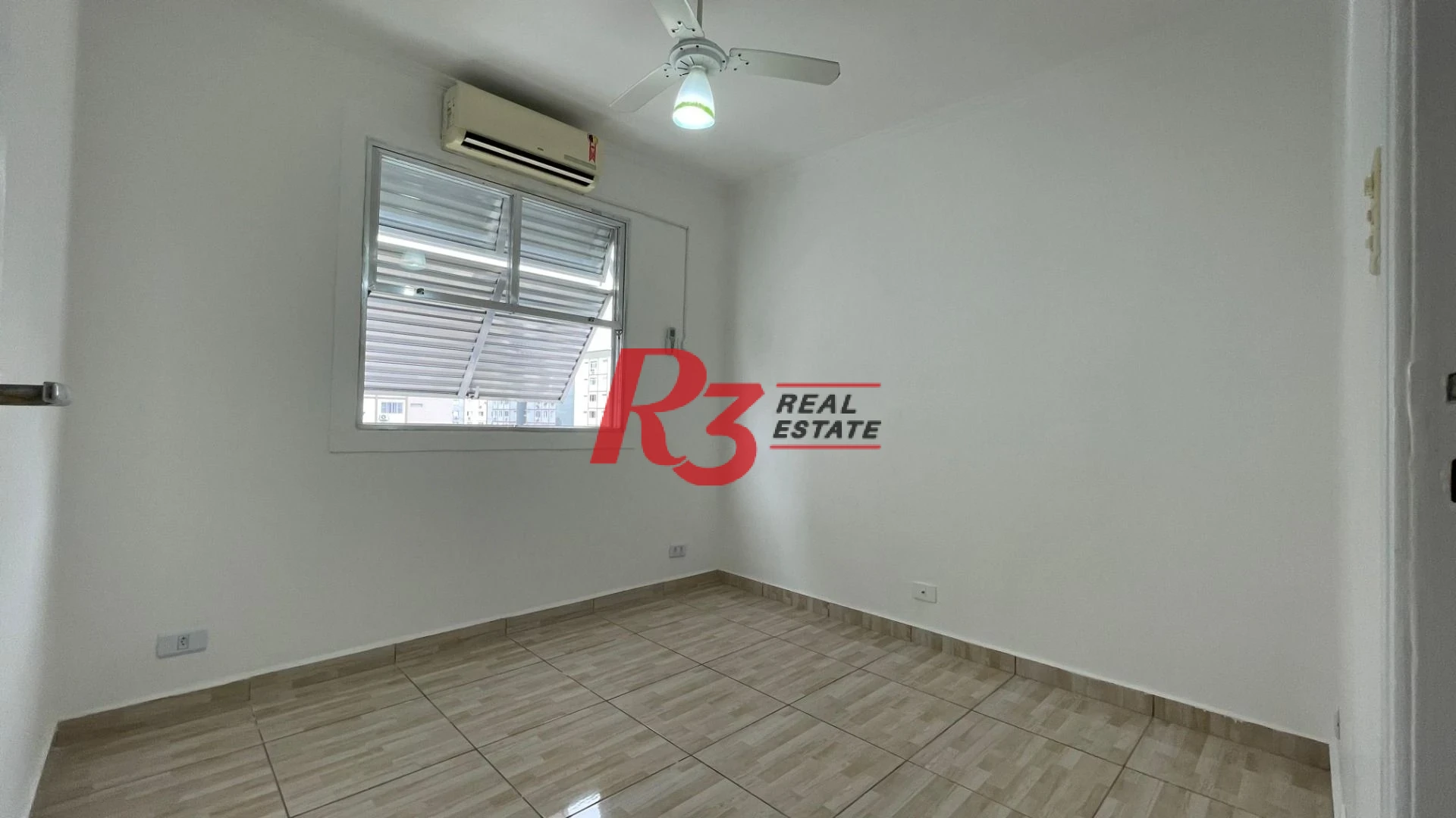 Apartamento com 3 dormitórios para alugar, 100 m² - Aparecida - Santos/SP