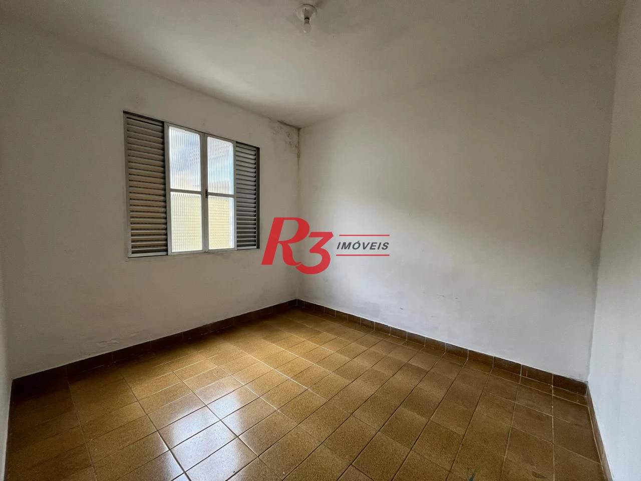 Apartamento com 2 dormitórios à venda, 57 m² por R$ 250.000,00 - Vila Mathias - Santos/SP
