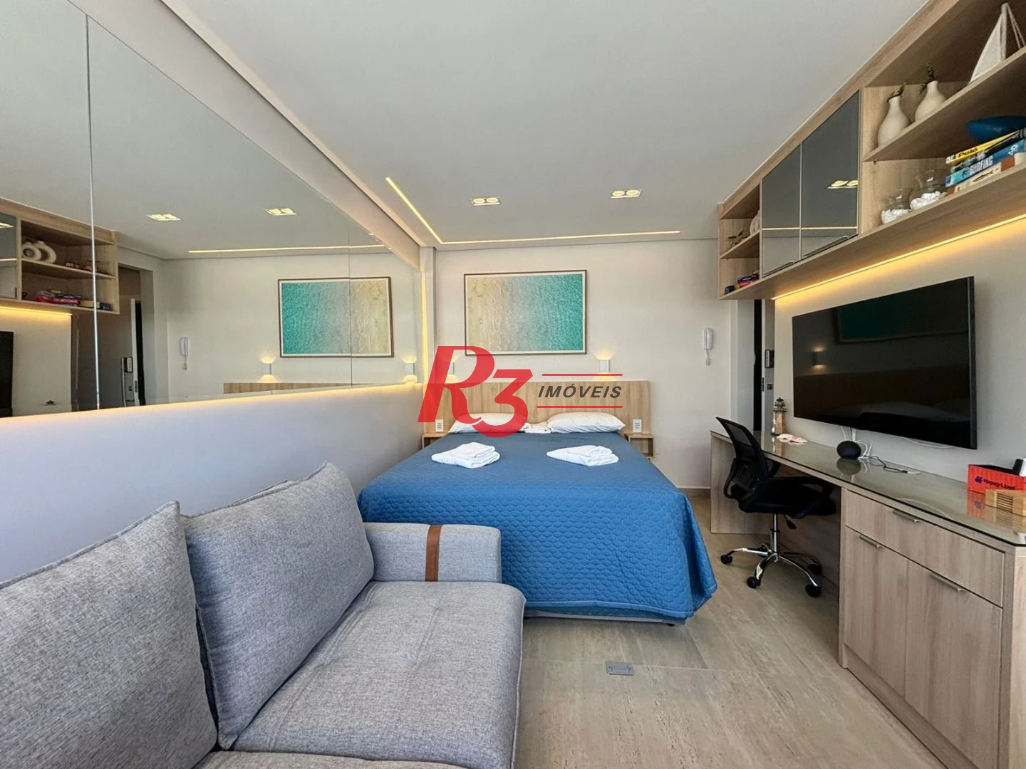 Kitnet com 1 dormitório, 28 m² - venda por R$ 480.000,00 ou aluguel por R$ 3.590,02/mês - Embaré - Santos/SP