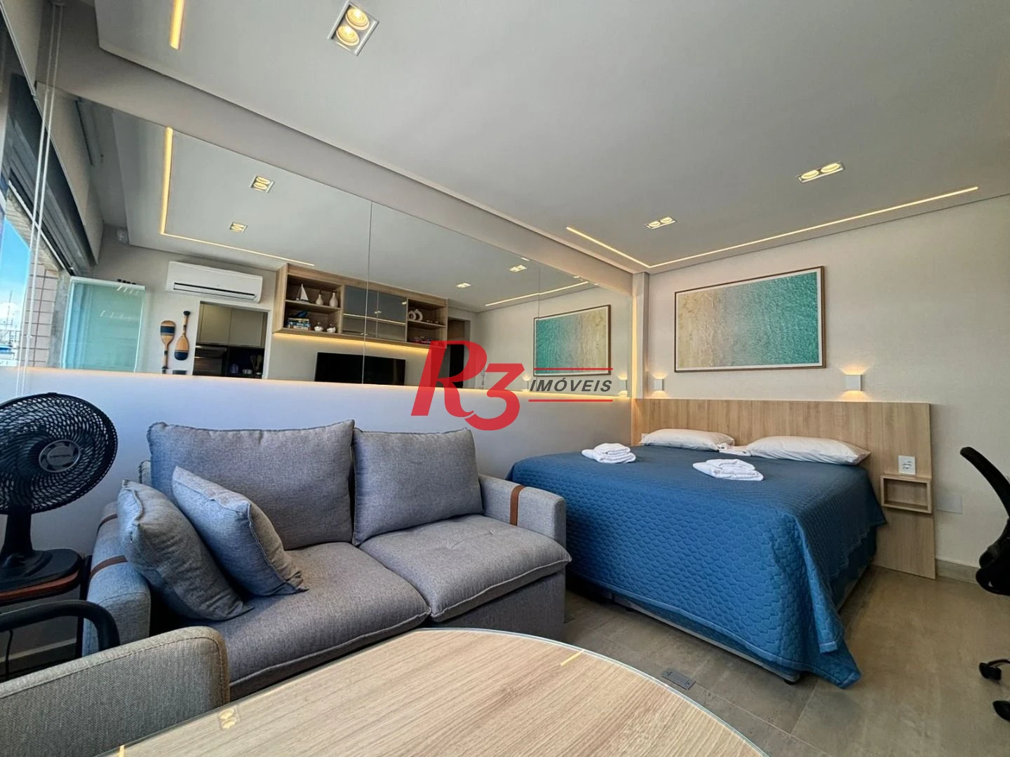 Kitnet com 1 dormitório, 28 m² - venda por R$ 480.000,00 ou aluguel por R$ 3.590,02/mês - Embaré - Santos/SP