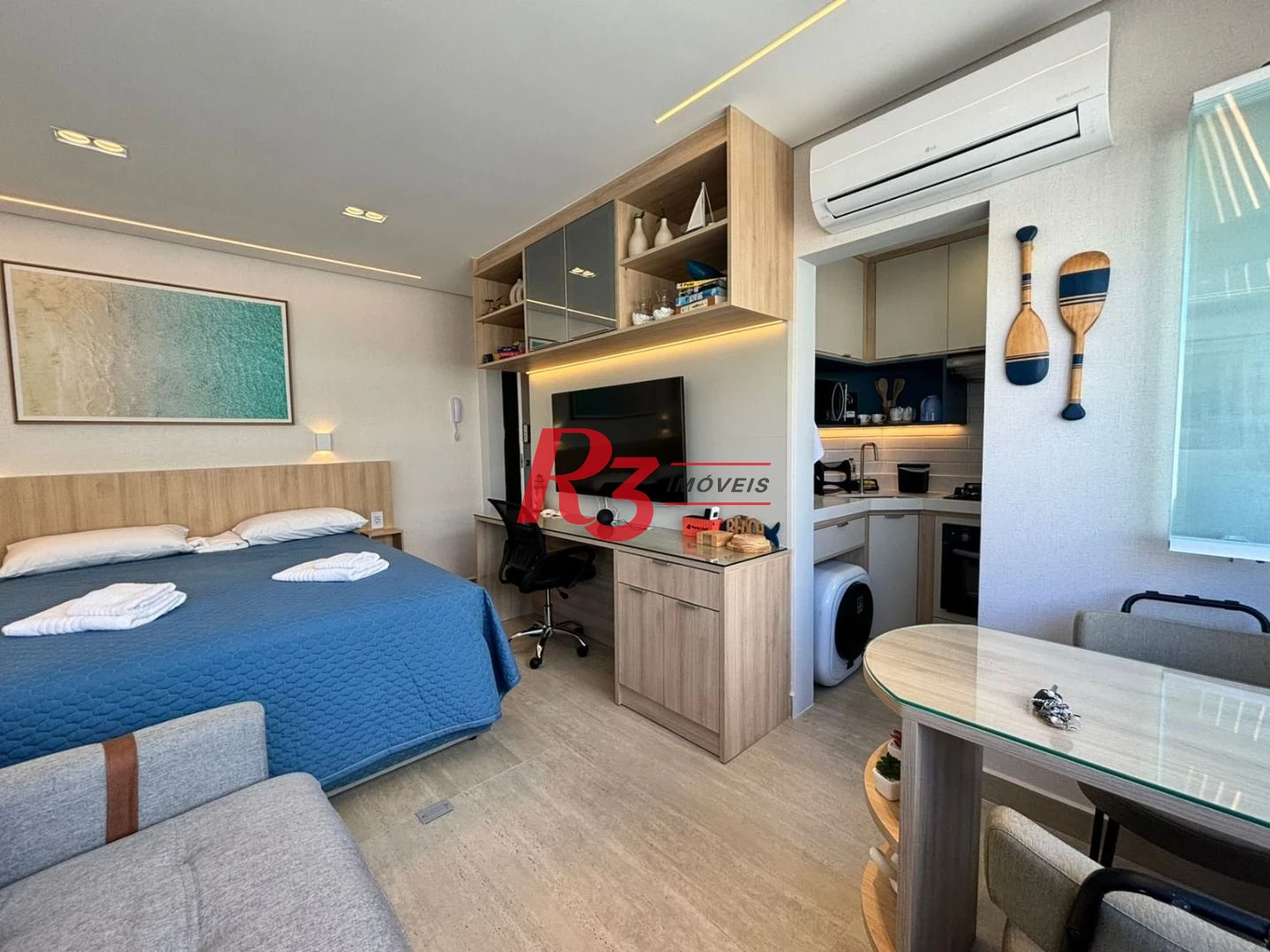 Kitnet com 1 dormitório, 28 m² - venda por R$ 480.000,00 ou aluguel por R$ 3.590,02/mês - Embaré - Santos/SP