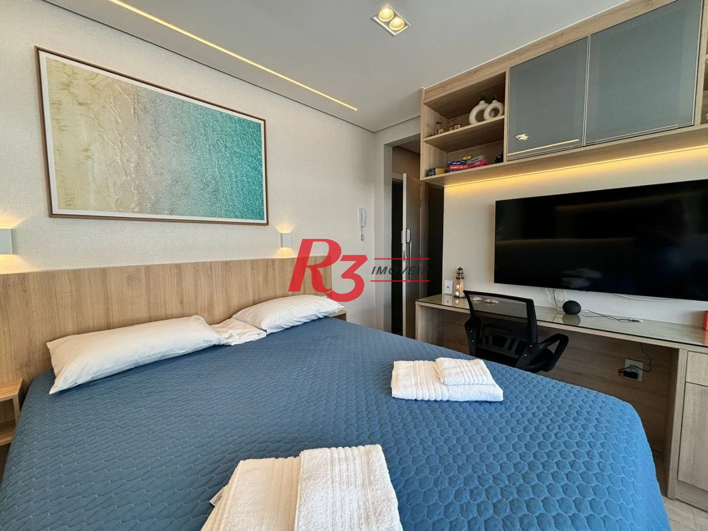 Kitnet com 1 dormitório, 28 m² - venda por R$ 480.000,00 ou aluguel por R$ 3.590,02/mês - Embaré - Santos/SP