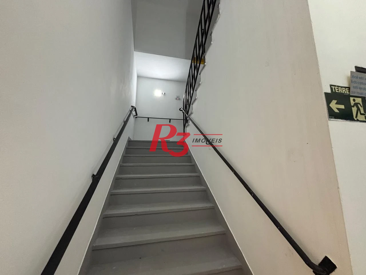 Prédio para alugar, 1000 m² por R$ 35.800,00/mês - Gonzaga - Santos/SP