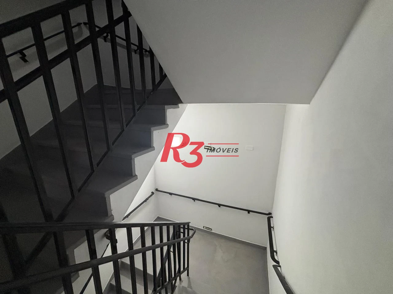 Prédio para alugar, 1000 m² por R$ 35.800,00/mês - Gonzaga - Santos/SP
