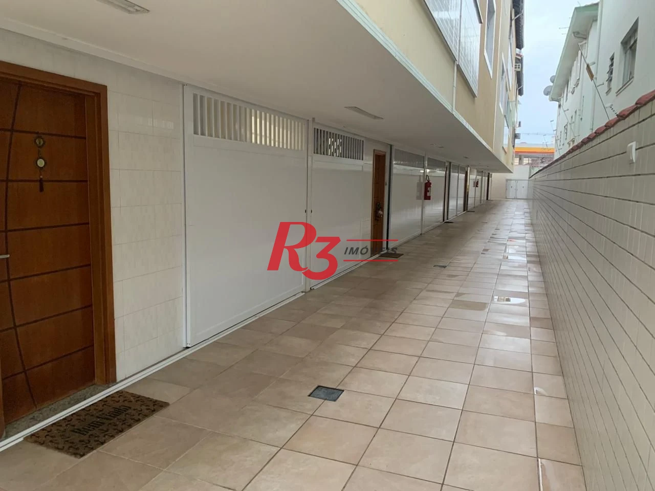 Village com 3 dormitórios à venda, 186 m² por R$ 1.278.000,00 - Gonzaga - Santos/SP