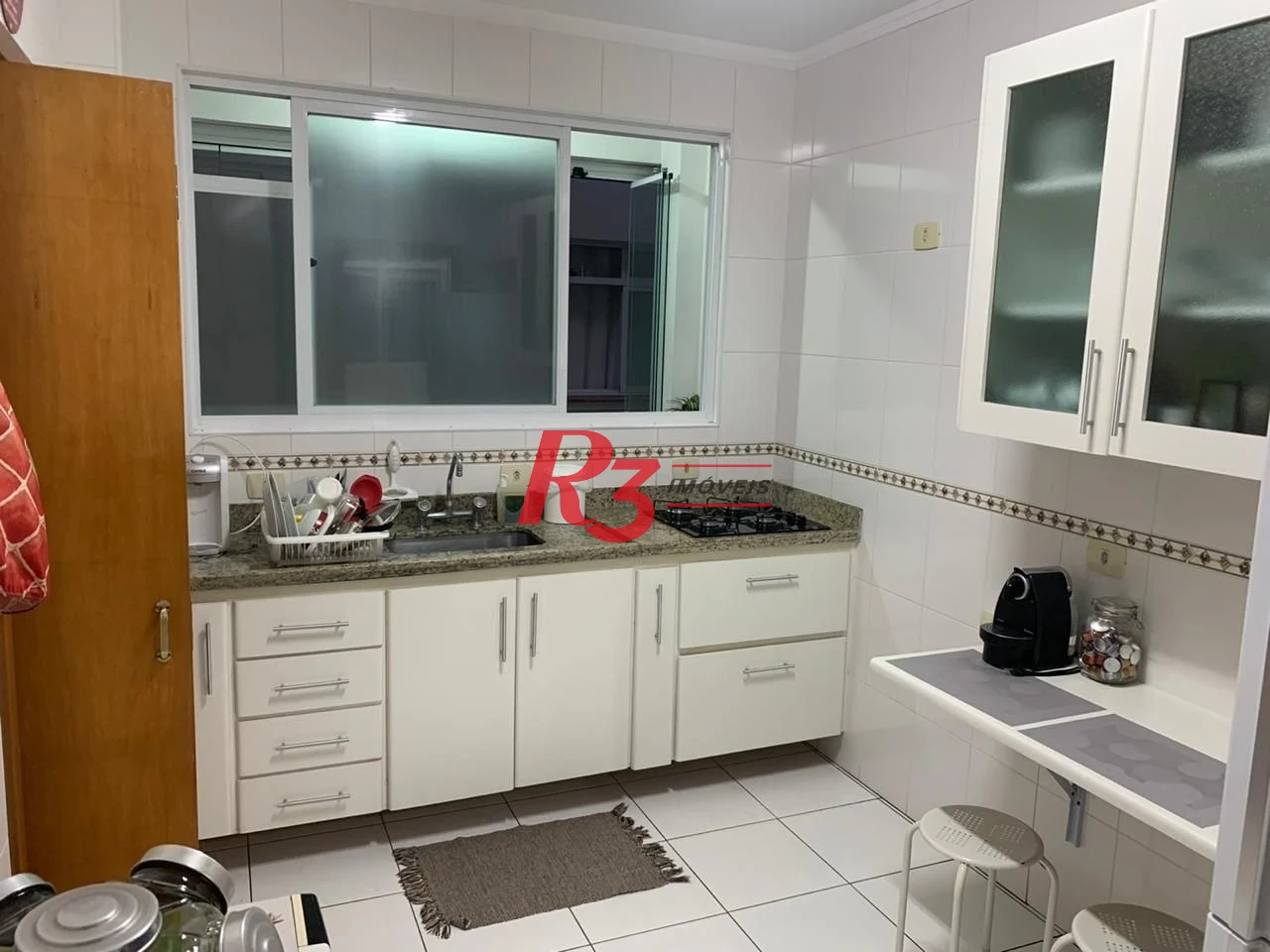 Village com 3 dormitórios à venda, 186 m² por R$ 1.278.000,00 - Gonzaga - Santos/SP