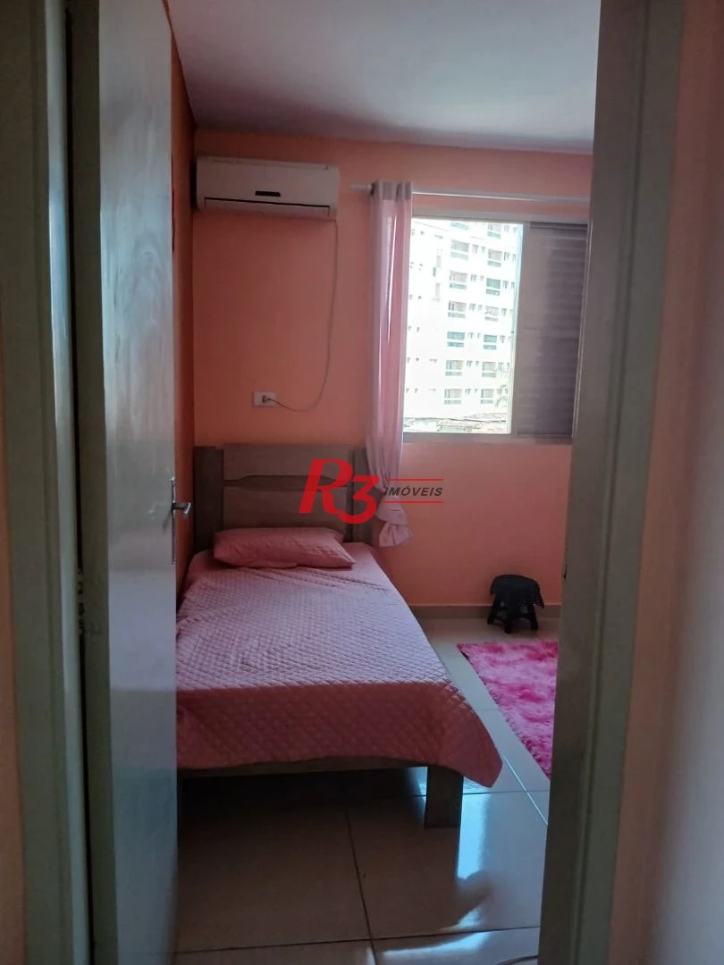 Apartamento com 2 dormitórios à venda, 65 m² por R$ 265.000,00 - Catiapoã - São Vicente/SP