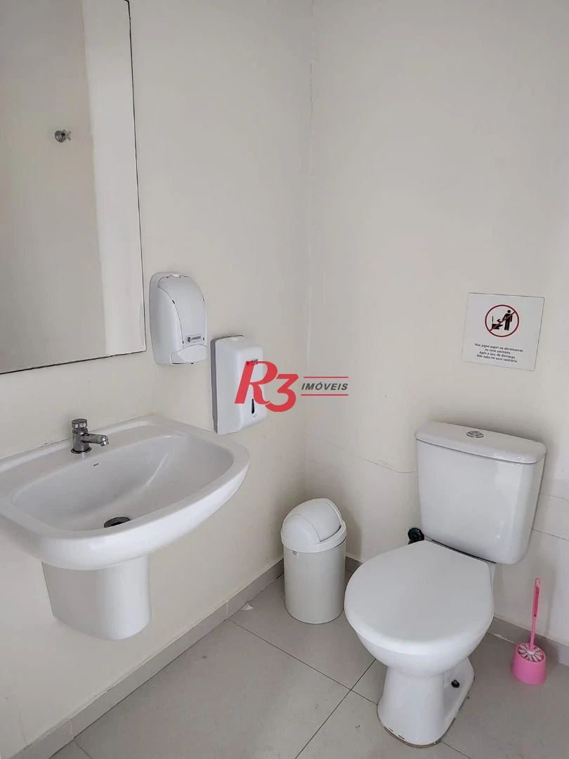 Casa com 3 dormitórios para alugar, 215 m² por R$ 6.916,01/mês - Ponta da Praia - Santos/SP