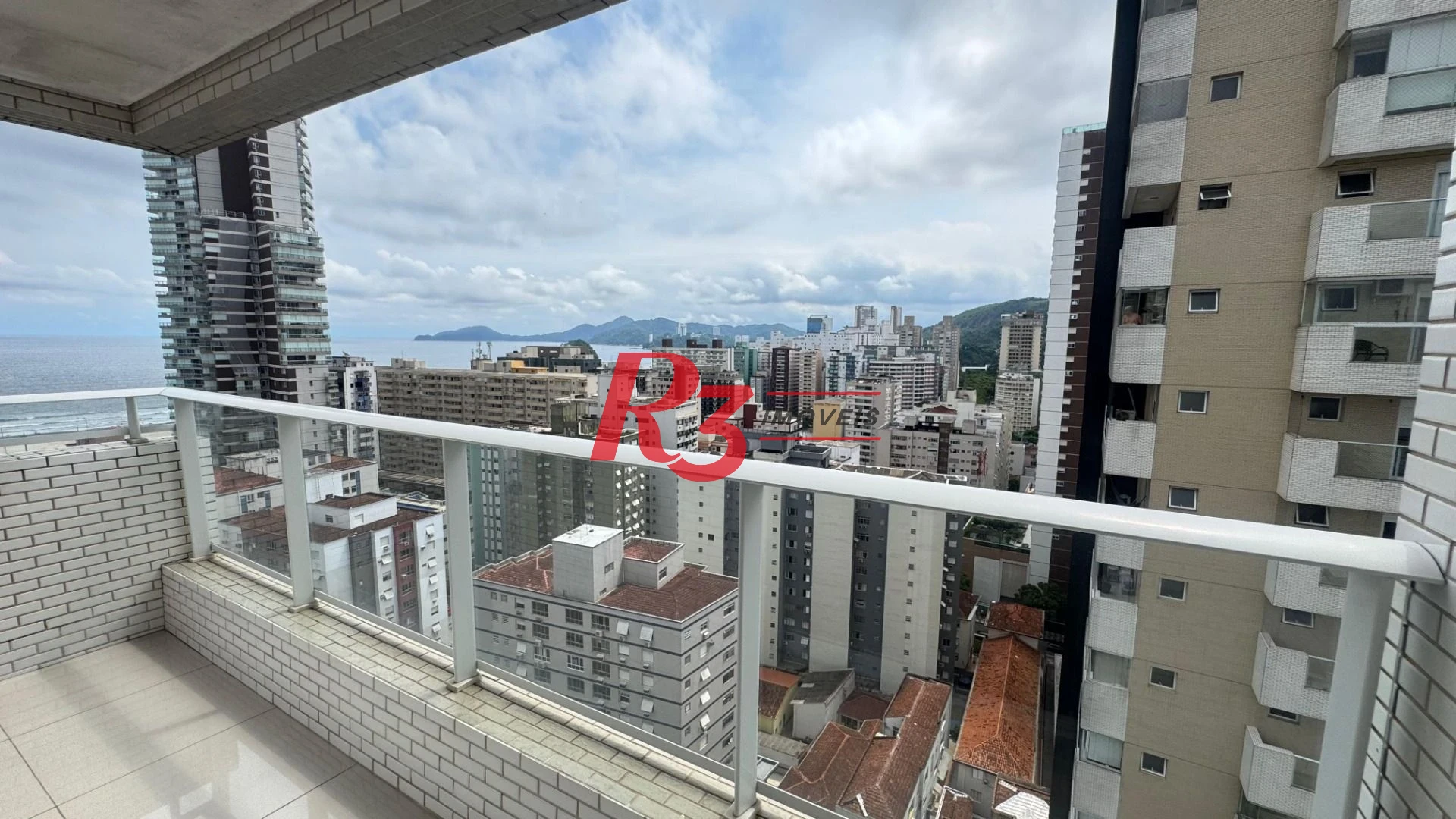Apartamento Duplex com 4 dormitórios à venda, 270 m² por R$ 5.200.000,00 - Pompéia - Santos/SP