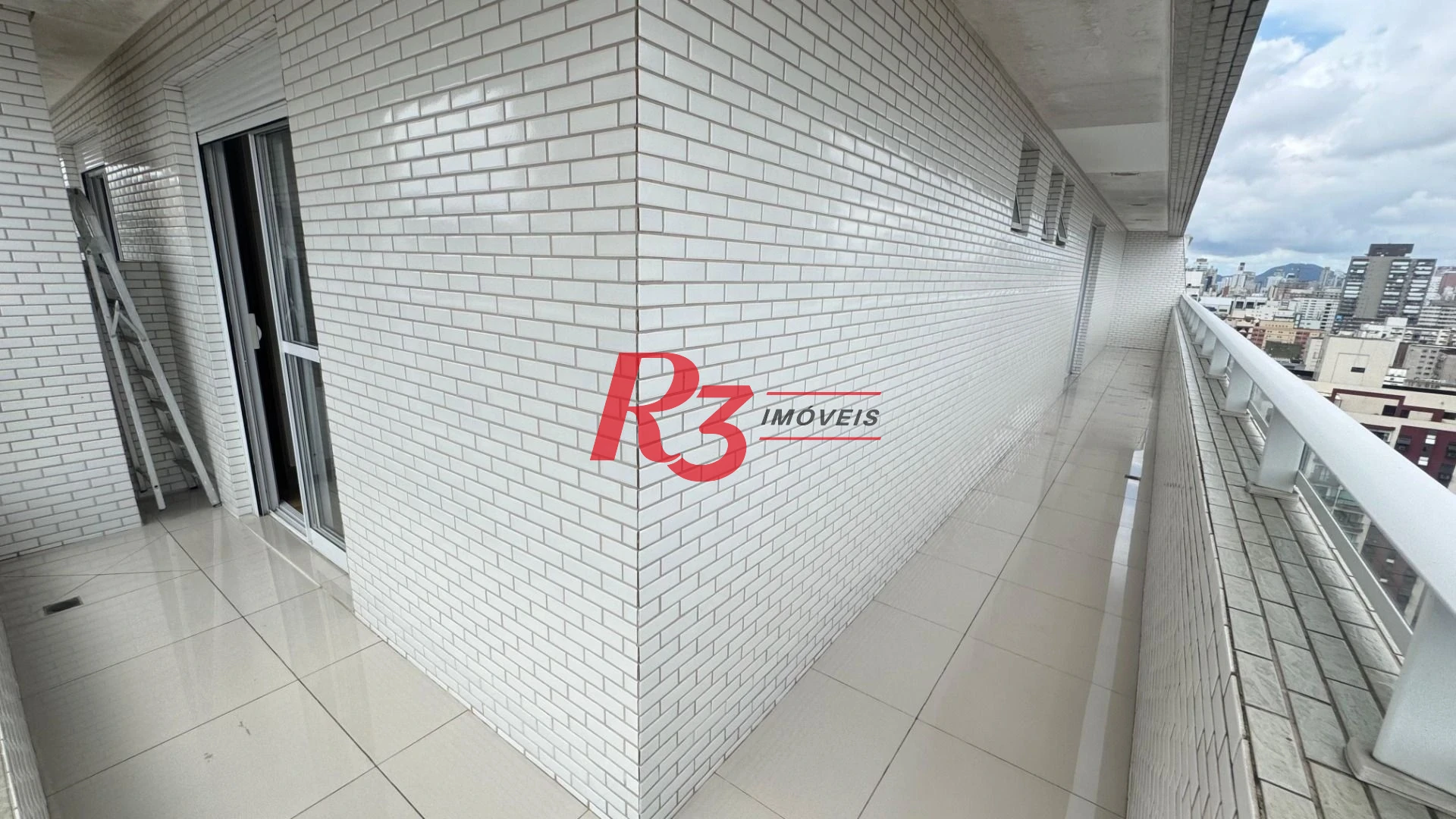 Apartamento Duplex com 4 dormitórios à venda, 270 m² por R$ 5.200.000,00 - Pompéia - Santos/SP