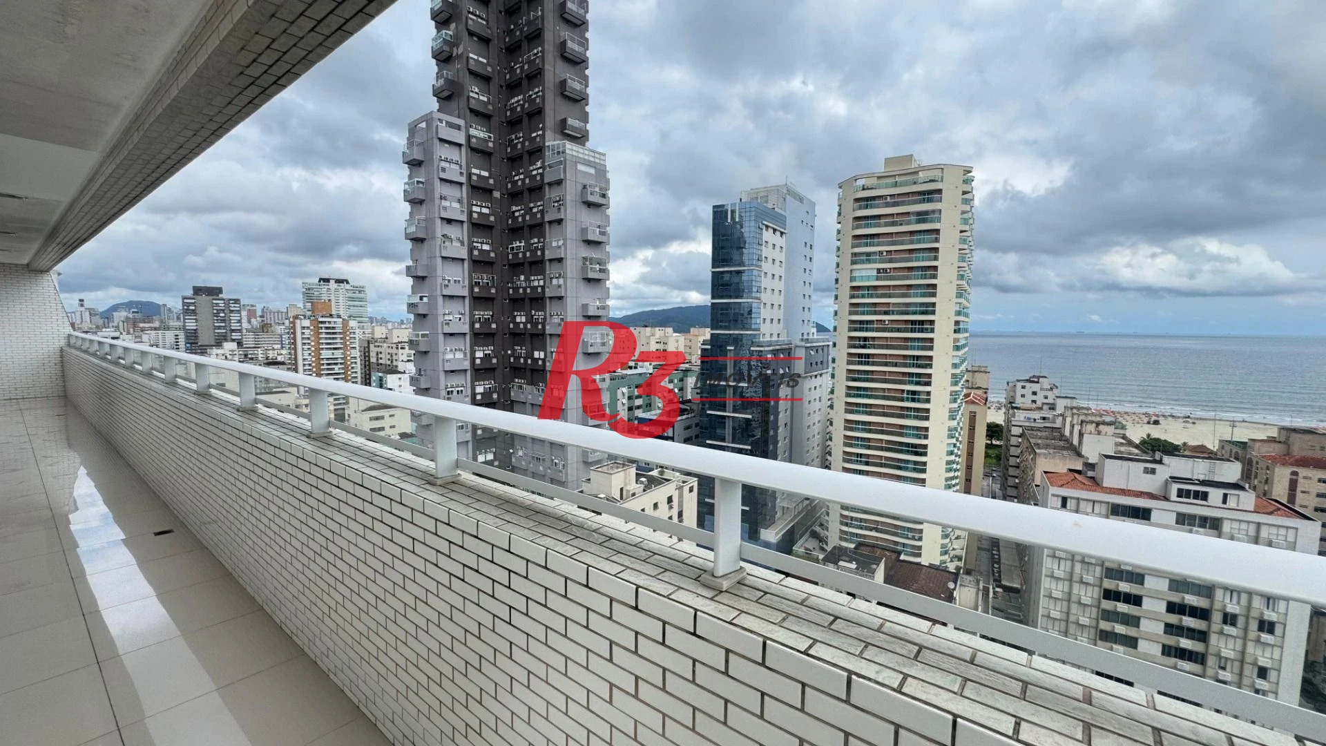 Apartamento Duplex com 4 dormitórios à venda, 270 m² por R$ 5.200.000,00 - Pompéia - Santos/SP