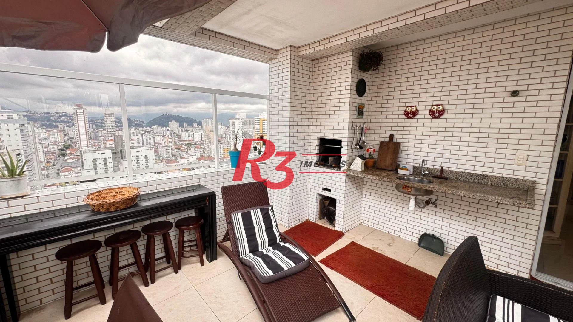 Apartamento Duplex com 4 dormitórios à venda, 270 m² por R$ 5.200.000,00 - Pompéia - Santos/SP