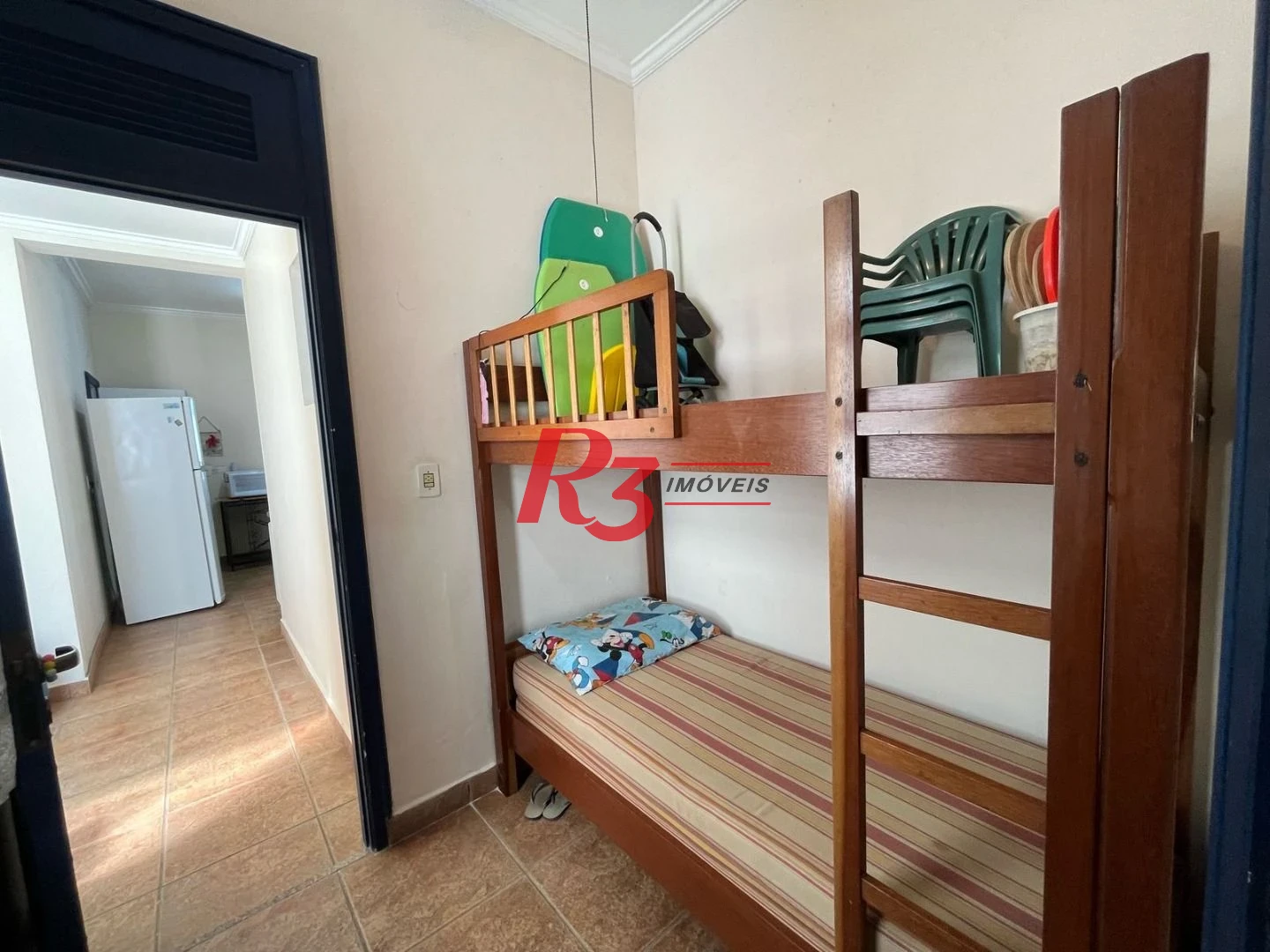 Apartamento com 4 dormitórios à venda, 140 m² por R$ 890.000,00 - Pitangueiras - Guarujá/SP