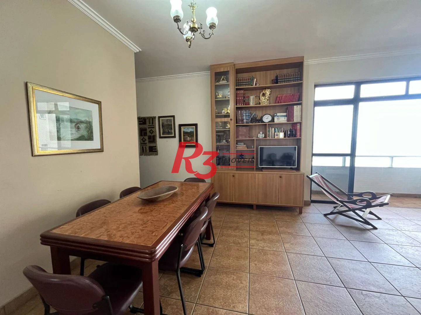 Apartamento com 4 dormitórios à venda, 140 m² por R$ 890.000,00 - Pitangueiras - Guarujá/SP