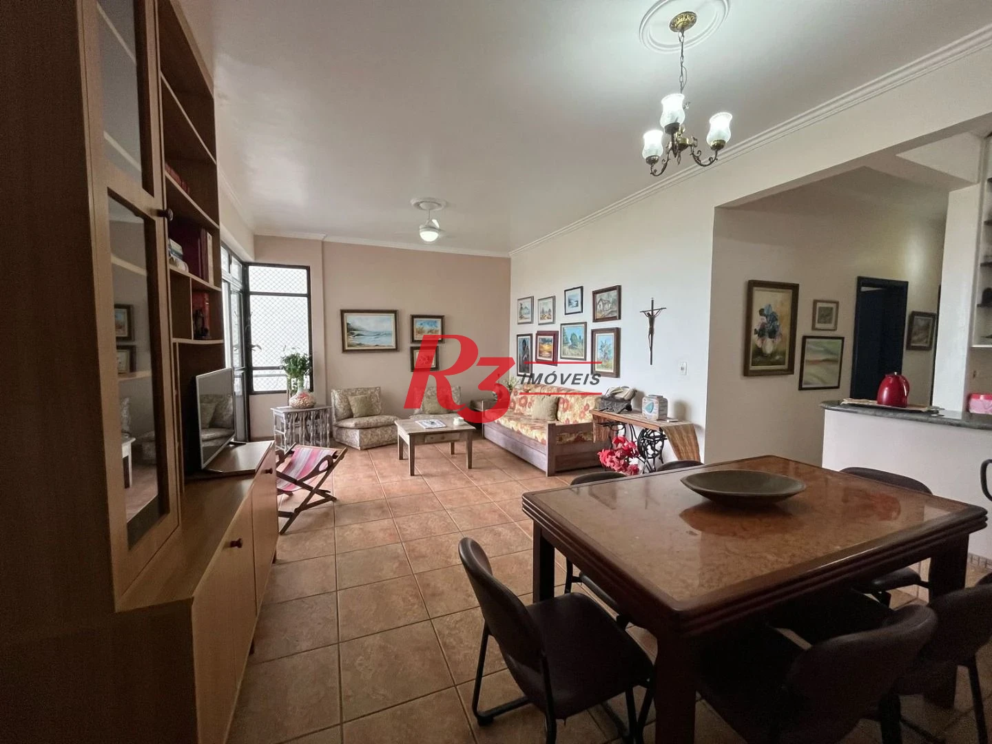 Apartamento com 4 dormitórios à venda, 140 m² por R$ 890.000,00 - Pitangueiras - Guarujá/SP