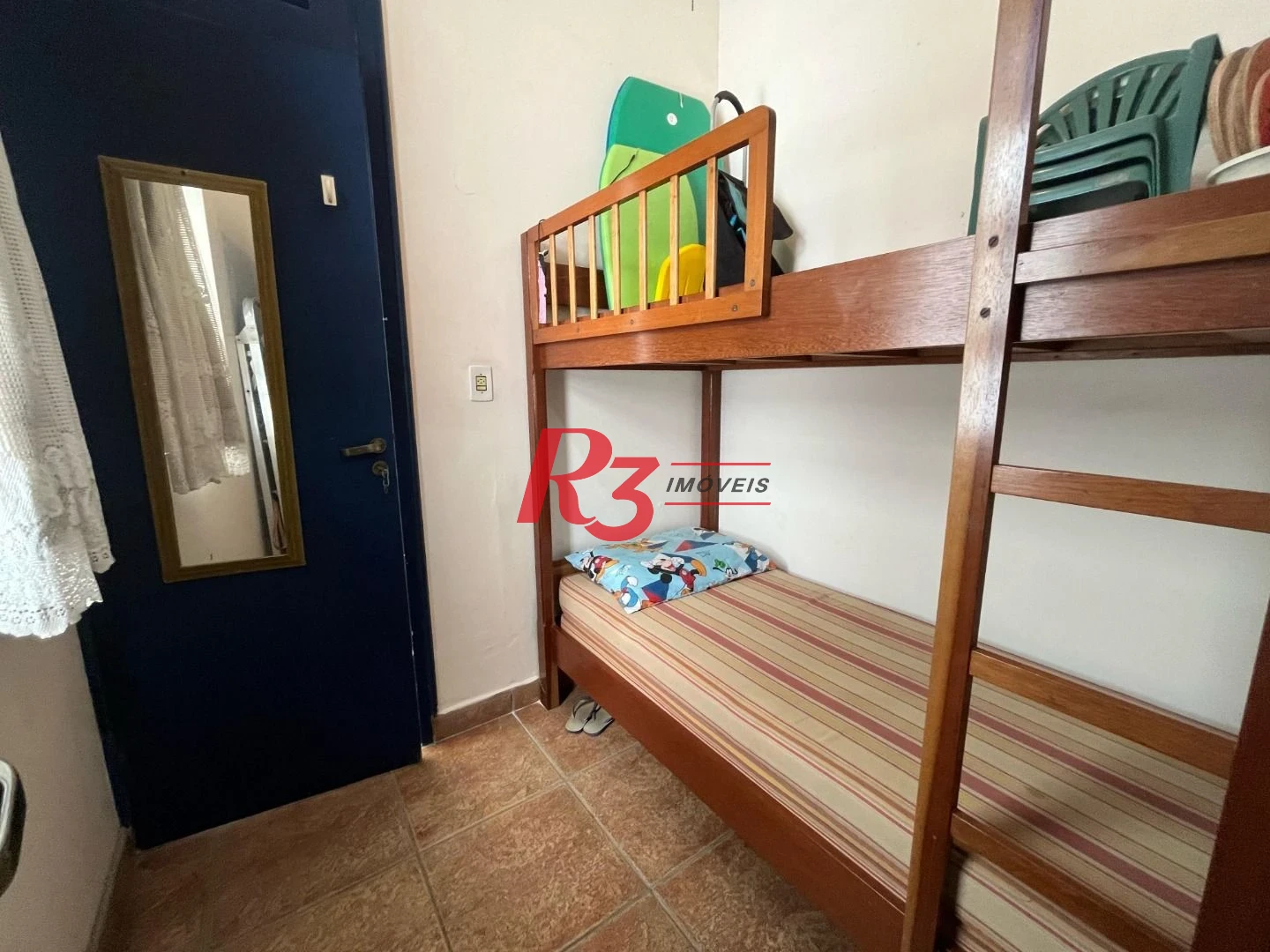 Apartamento com 4 dormitórios à venda, 140 m² por R$ 890.000,00 - Pitangueiras - Guarujá/SP