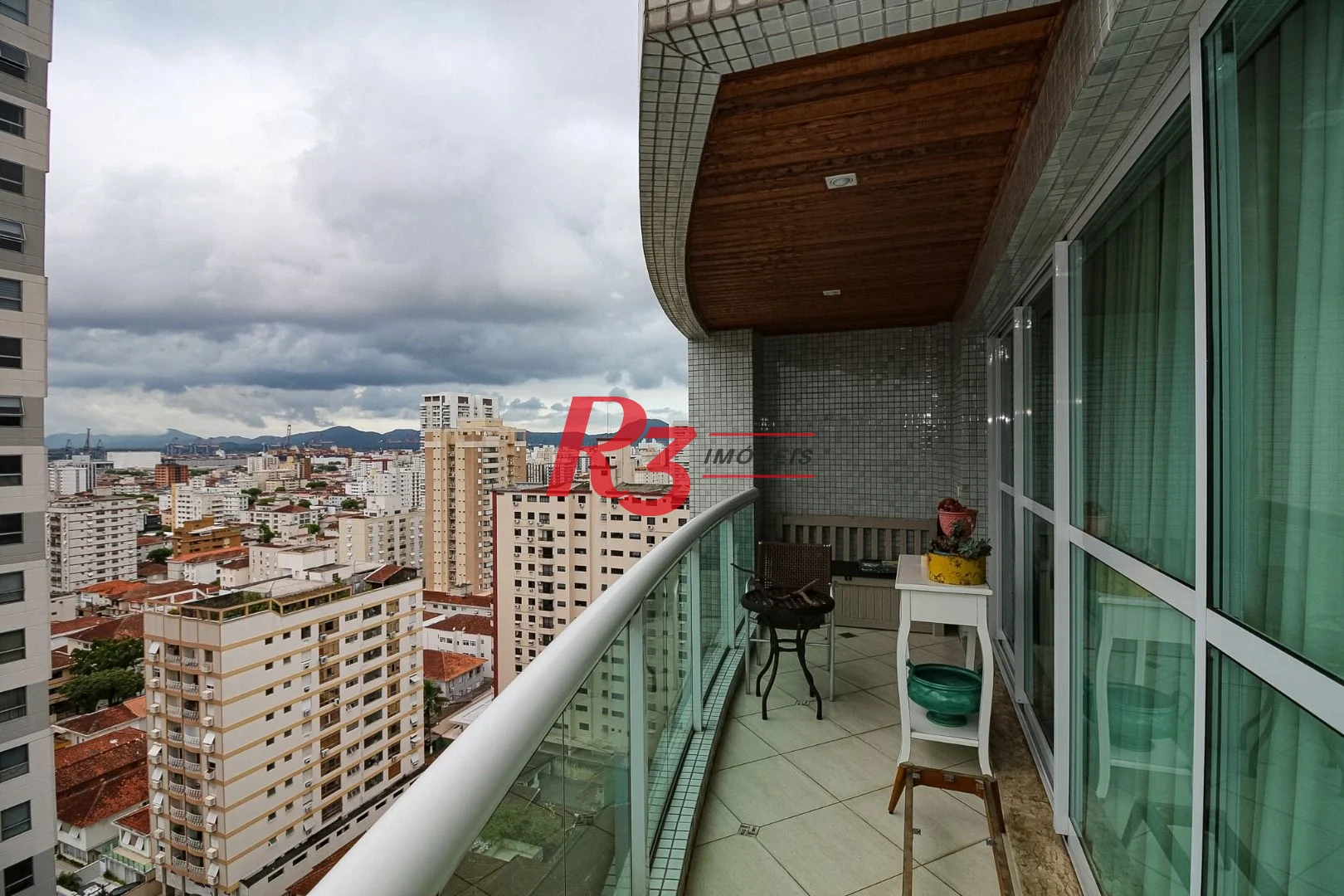 Cobertura à venda, 430 m² por R$ 7.450.000,00 - Embaré - Santos/SP