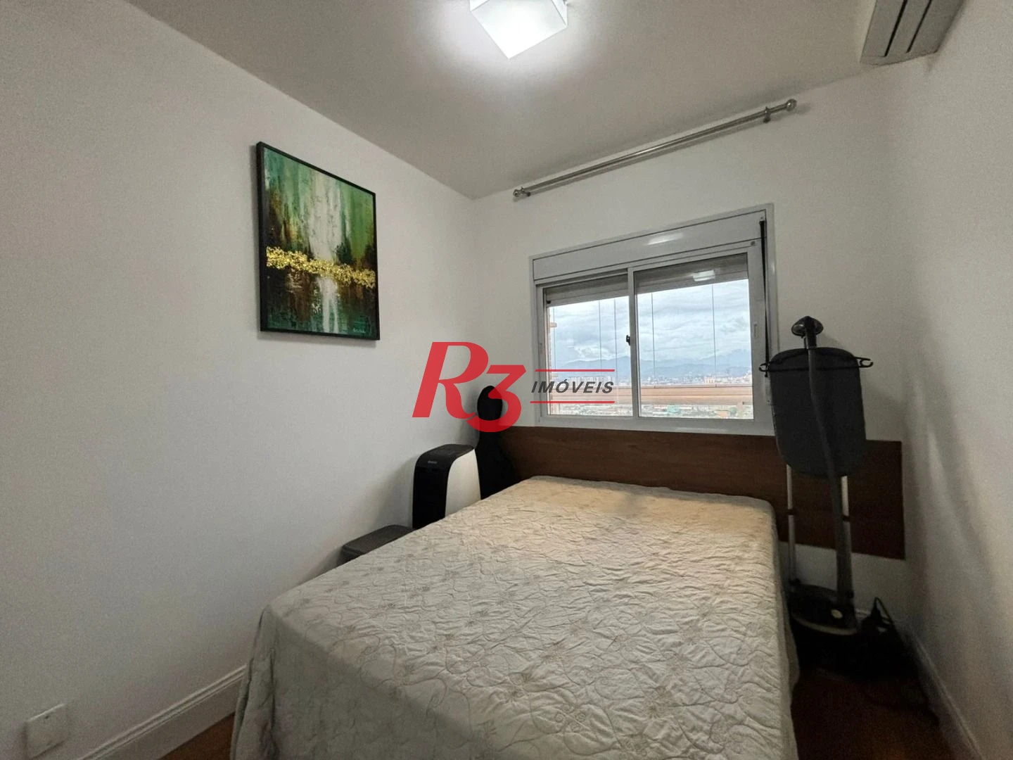 Apartamento com 2 dormitórios à venda, 66 m² por R$ 600.000,00 - Macuco - Santos/SP