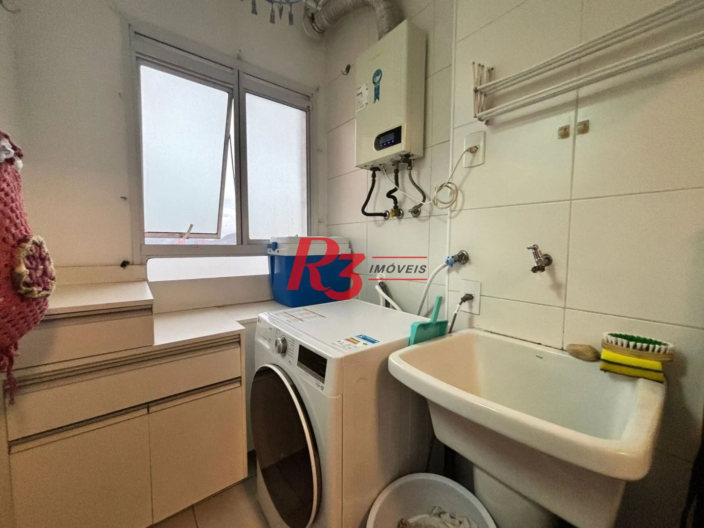 Apartamento com 2 dormitórios à venda, 66 m² por R$ 600.000,00 - Macuco - Santos/SP