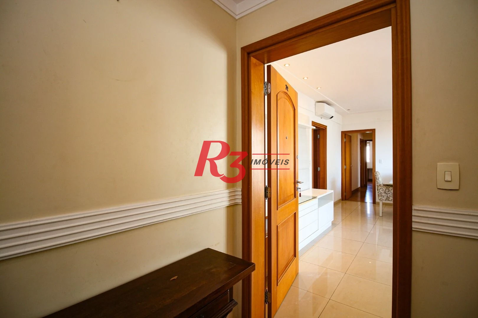 Apartamento com 3 dormitórios à venda, 138 m² por R$ 1.490.000,00 - Gonzaga - Santos/SP