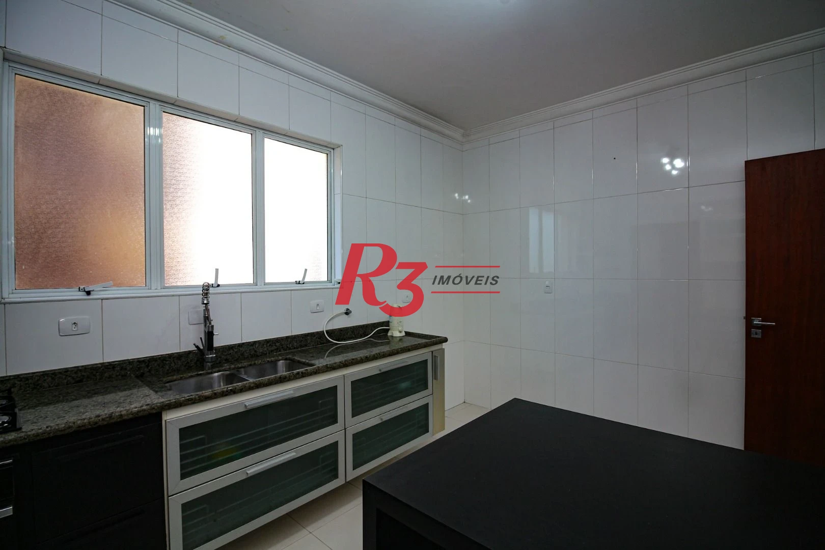 Apartamento com 3 dormitórios à venda, 138 m² por R$ 1.490.000,00 - Gonzaga - Santos/SP