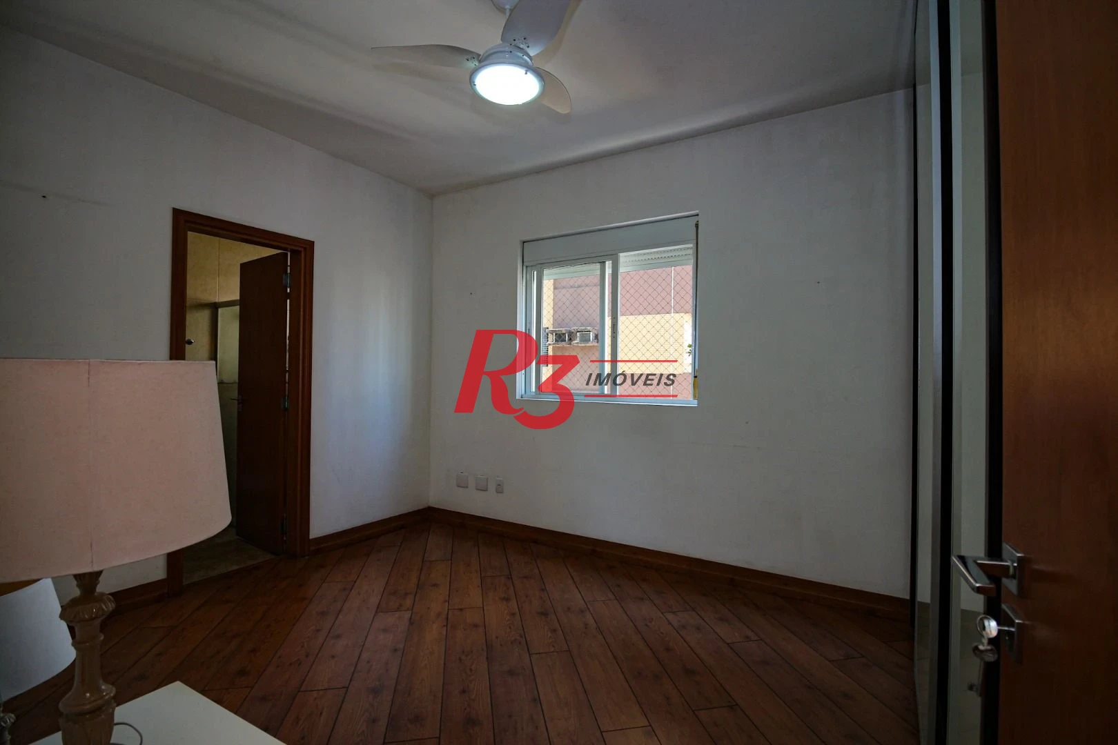 Apartamento com 3 dormitórios à venda, 138 m² por R$ 1.490.000,00 - Gonzaga - Santos/SP