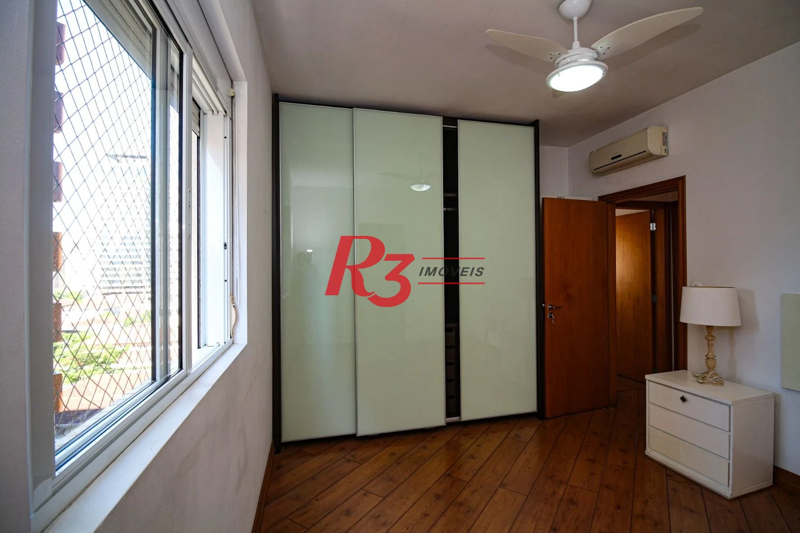 Apartamento com 3 dormitórios à venda, 138 m² por R$ 1.490.000,00 - Gonzaga - Santos/SP