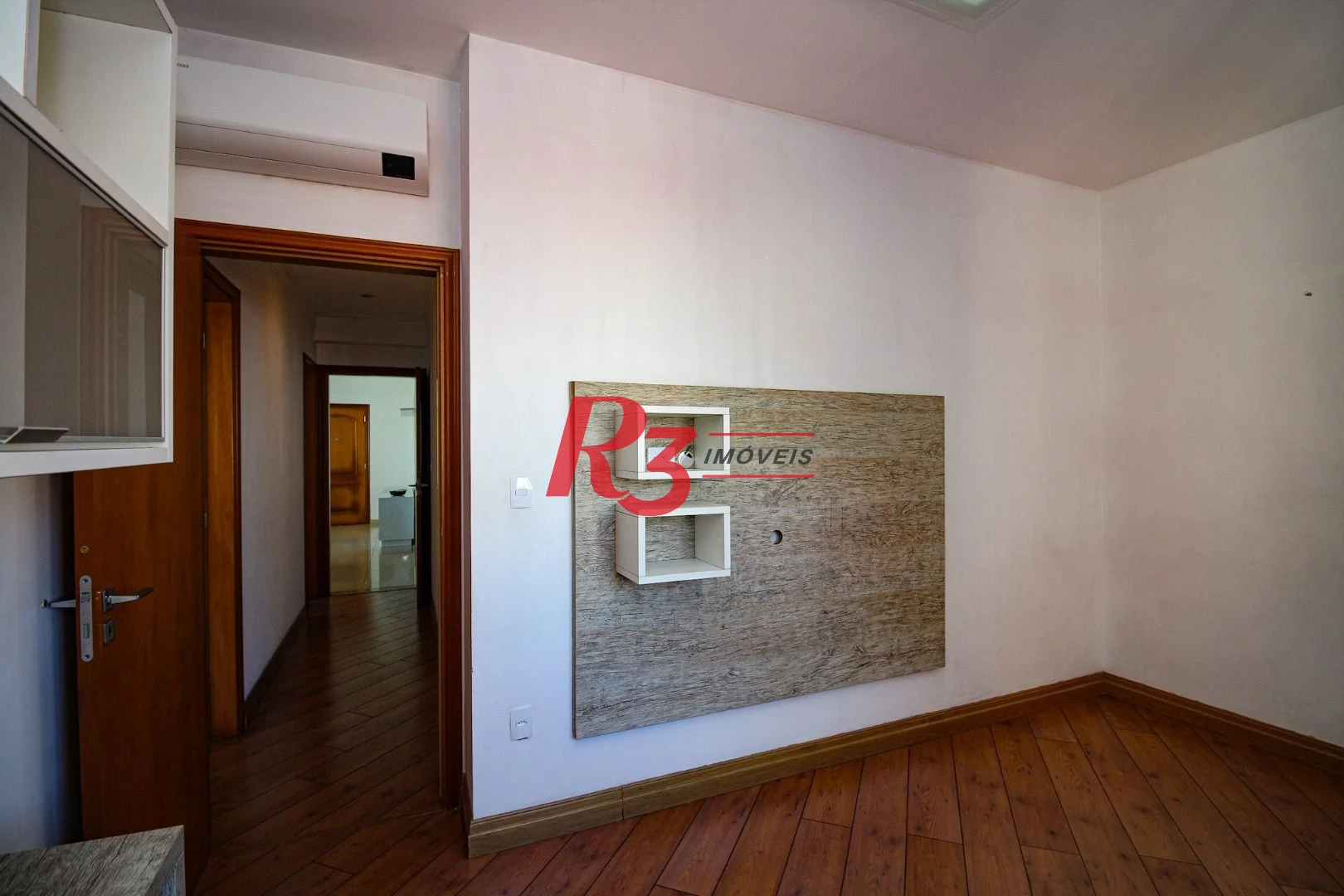 Apartamento com 3 dormitórios à venda, 138 m² por R$ 1.490.000,00 - Gonzaga - Santos/SP