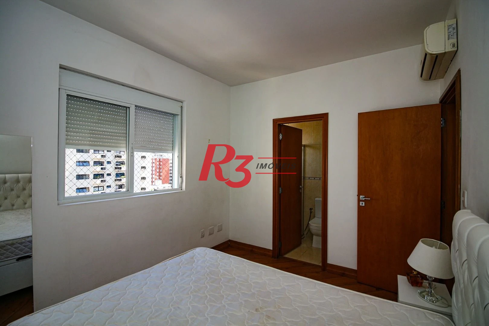 Apartamento com 3 dormitórios à venda, 138 m² por R$ 1.490.000,00 - Gonzaga - Santos/SP