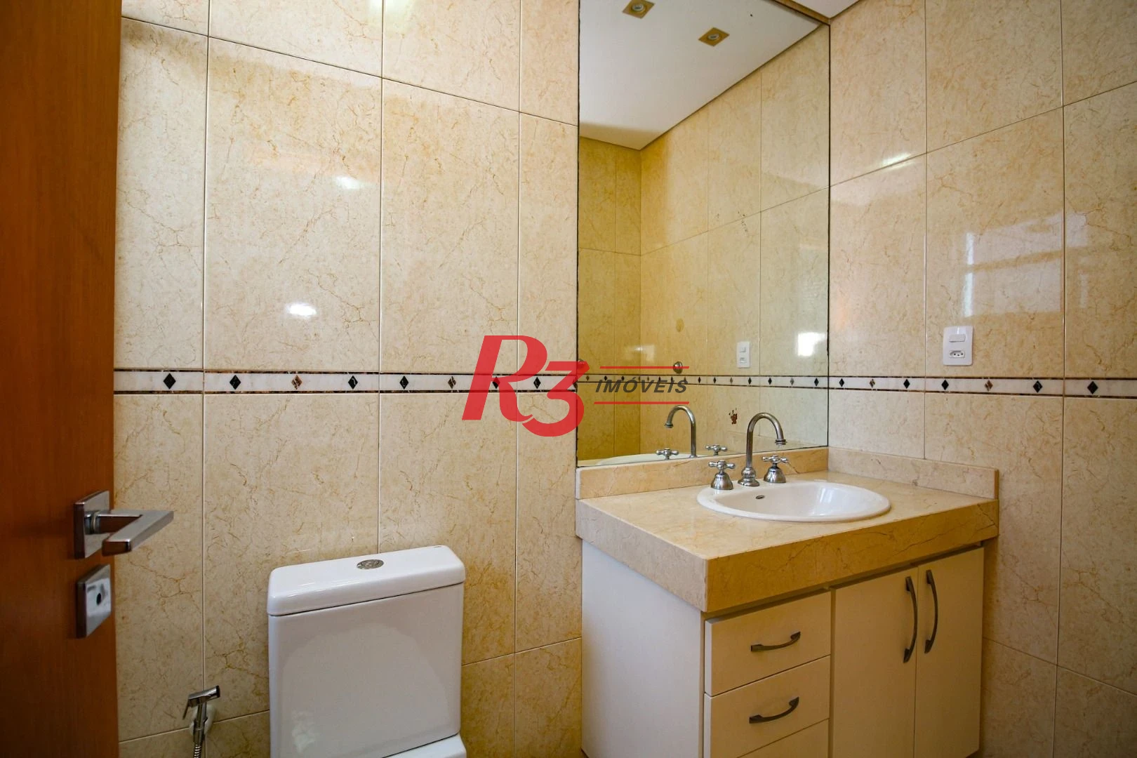 Apartamento com 3 dormitórios à venda, 138 m² por R$ 1.490.000,00 - Gonzaga - Santos/SP