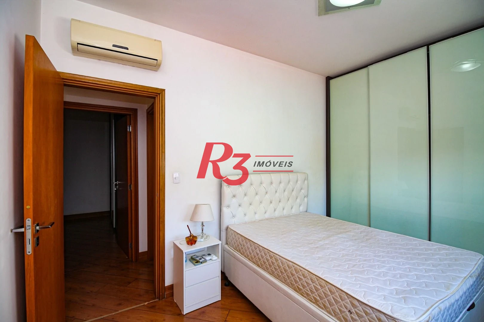 Apartamento com 3 dormitórios à venda, 138 m² por R$ 1.490.000,00 - Gonzaga - Santos/SP