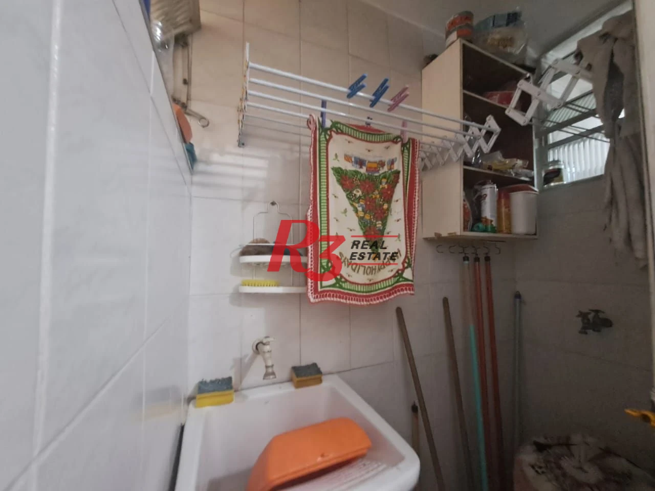 Apartamento com 2 dormitórios à venda, 57 m² por R$ 495.000,00 - Embaré - Santos/SP