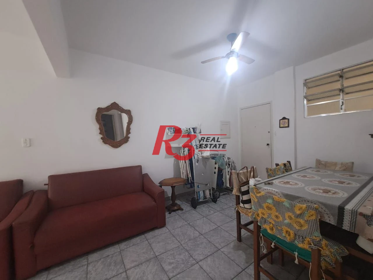 Apartamento com 2 dormitórios à venda, 57 m² por R$ 495.000,00 - Embaré - Santos/SP