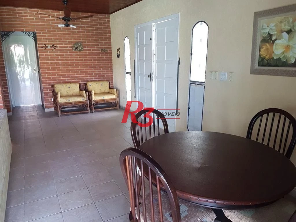 Casa com 3 dormitórios à venda, 200 m² por R$ 900.000,00 - Jardim Virginia - Guarujá/SP