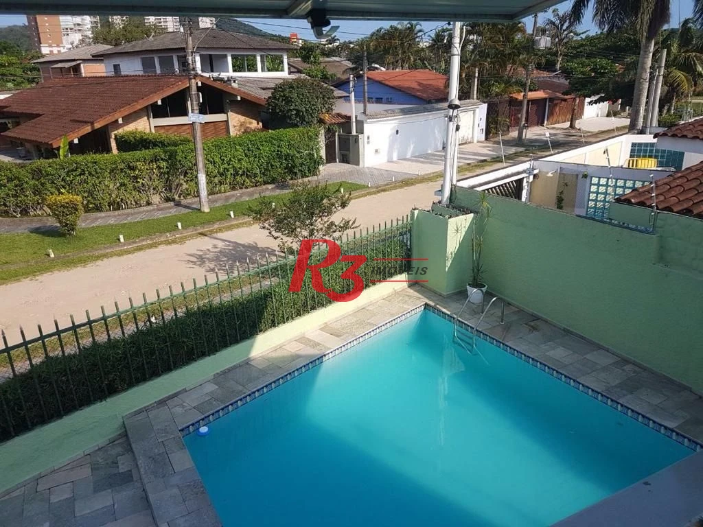 Casa com 3 dormitórios à venda, 200 m² por R$ 900.000,00 - Jardim Virginia - Guarujá/SP